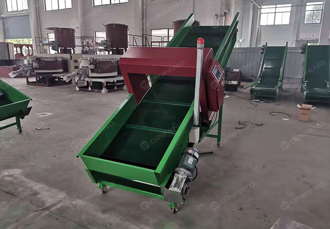 Belt-Conveyor-For-Compactor-3